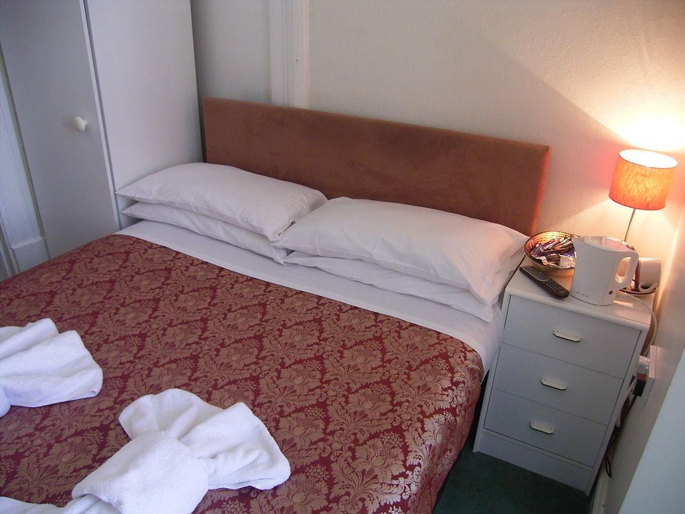 The Ellesmere Hotel Eastbourne Ngoại thất bức ảnh