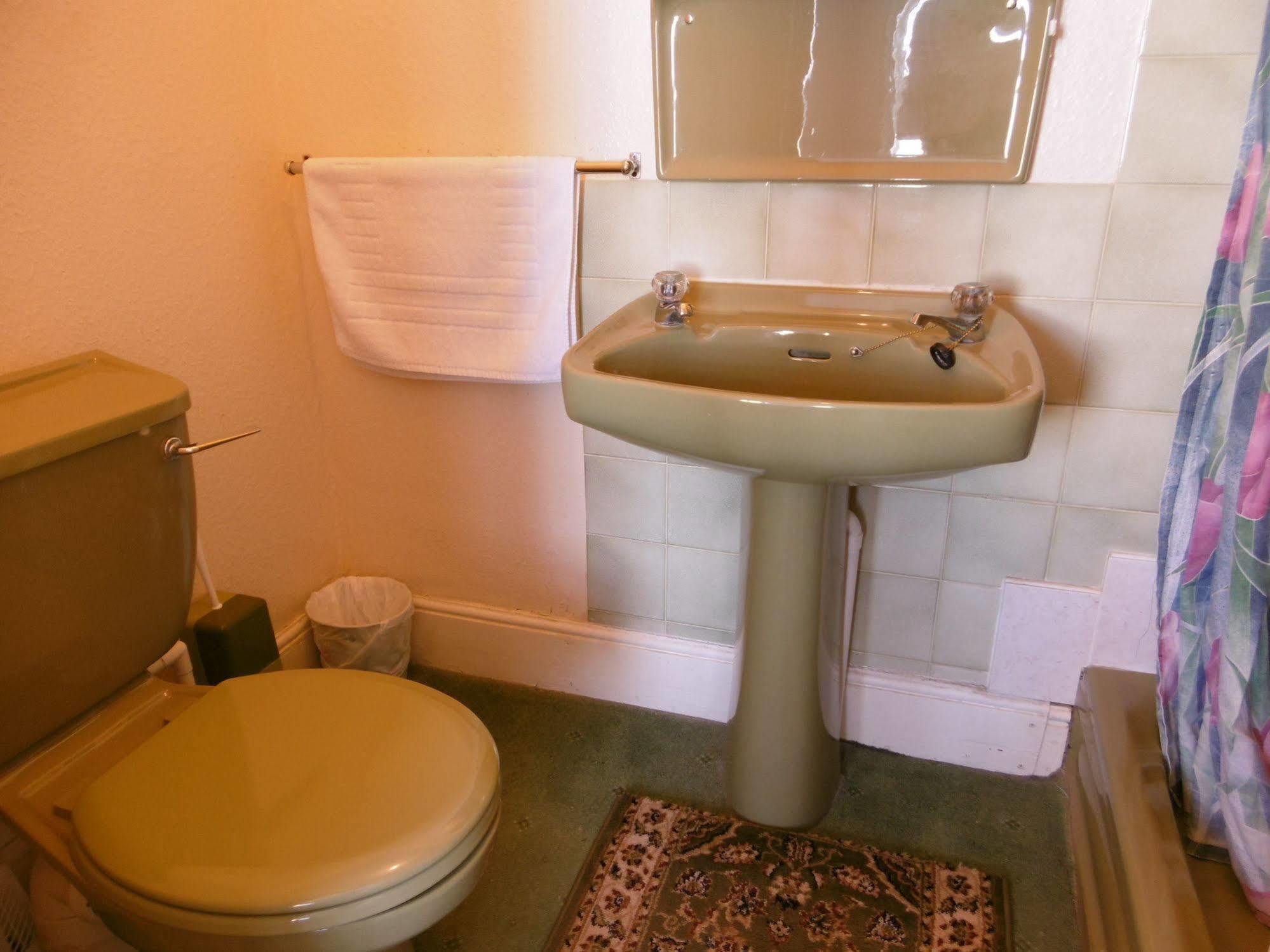 The Ellesmere Hotel Eastbourne Ngoại thất bức ảnh