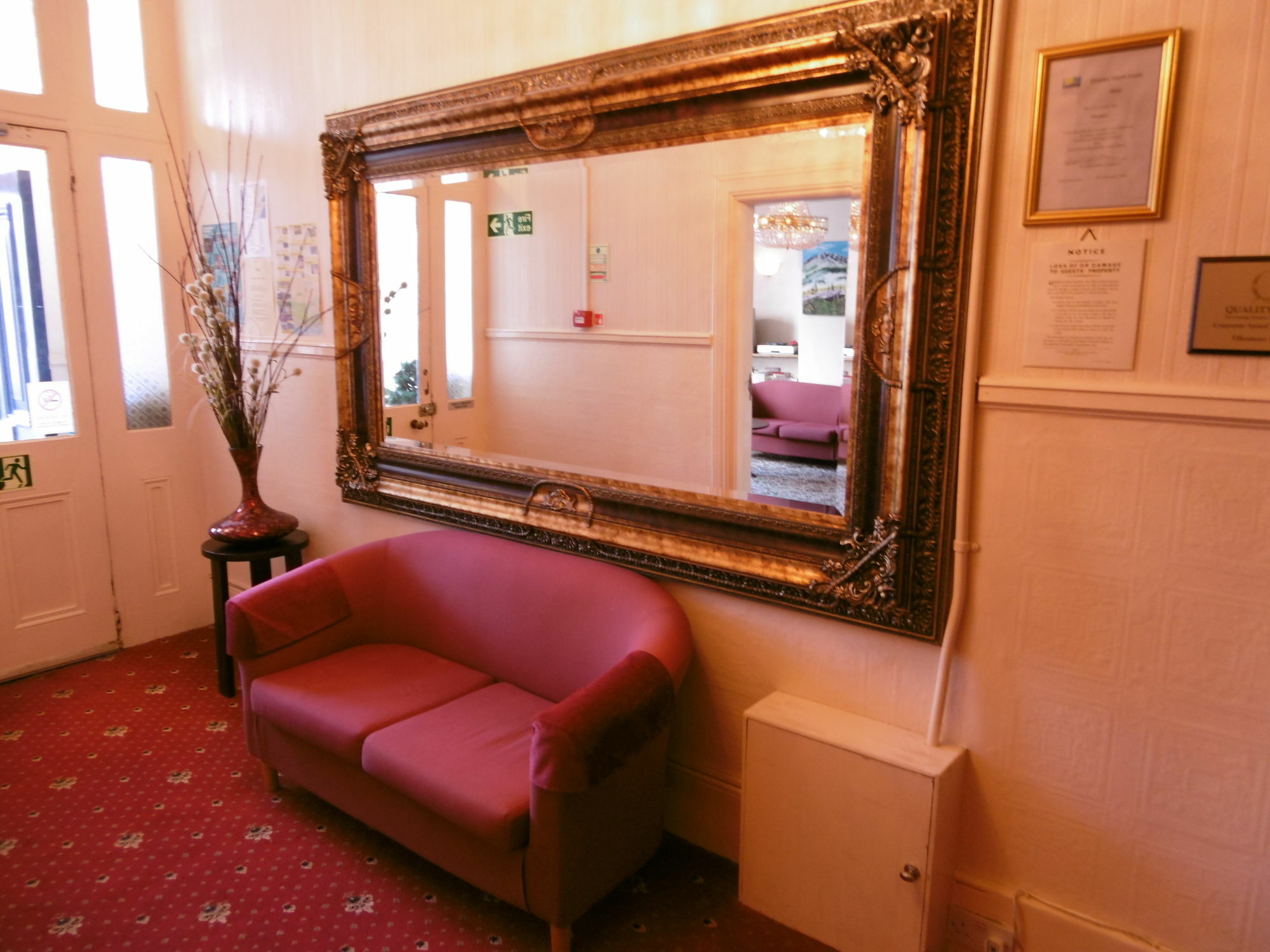 The Ellesmere Hotel Eastbourne Ngoại thất bức ảnh